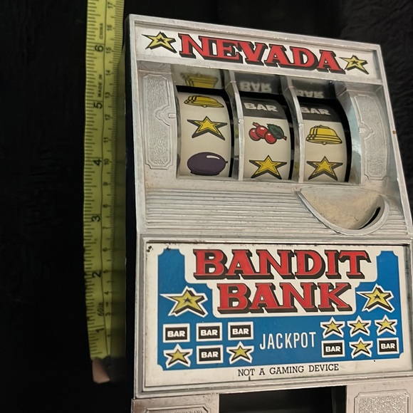 Bandit bank small piggy banks - Picture 8 of 8